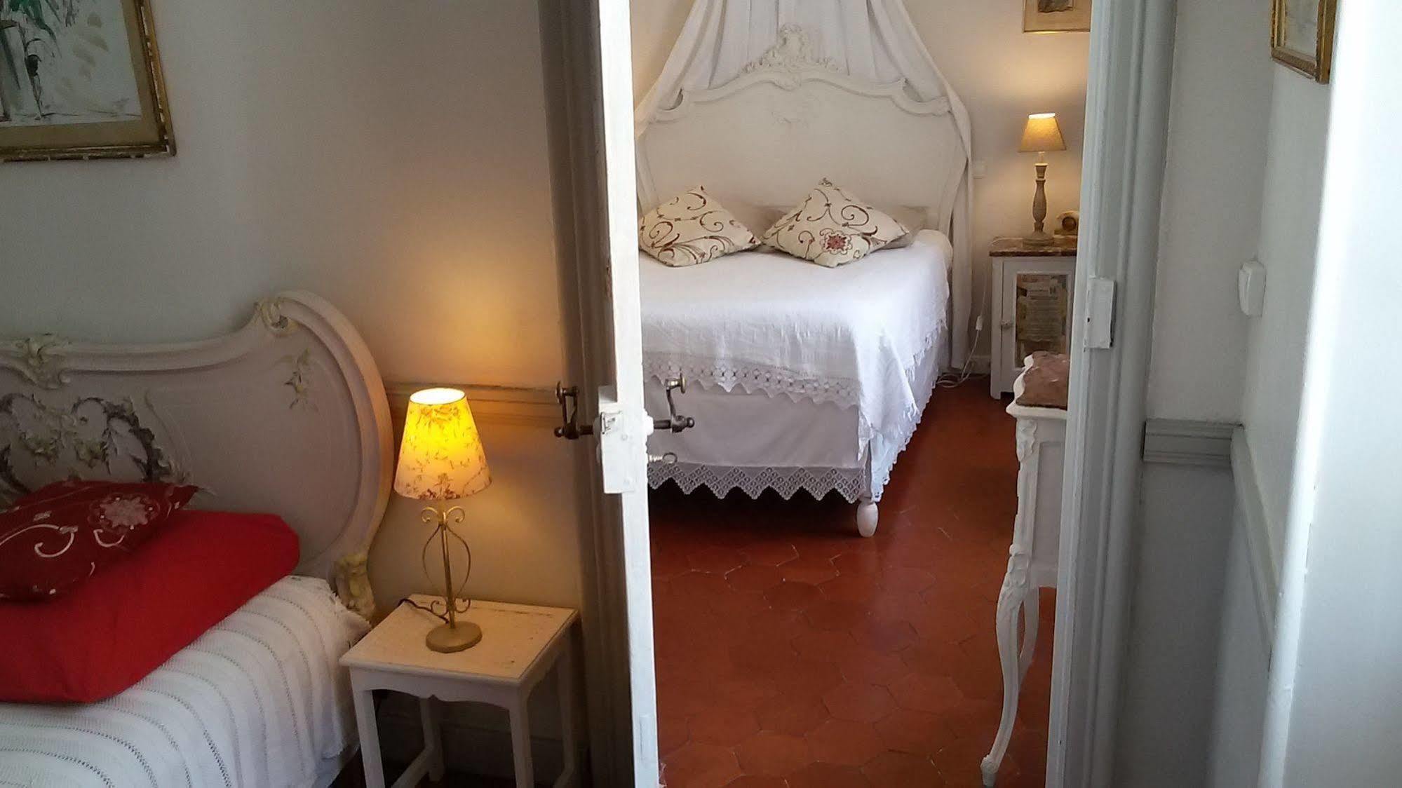 L'Ile Aux Mimosas Bed & Breakfast Tautavel Ngoại thất bức ảnh